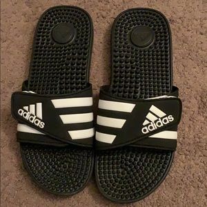 Adidas Adissage Slides